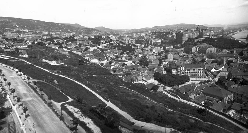 Illustration for article titled Falu a városban – nyolcvan éve kezdték meg a Tabán bontását